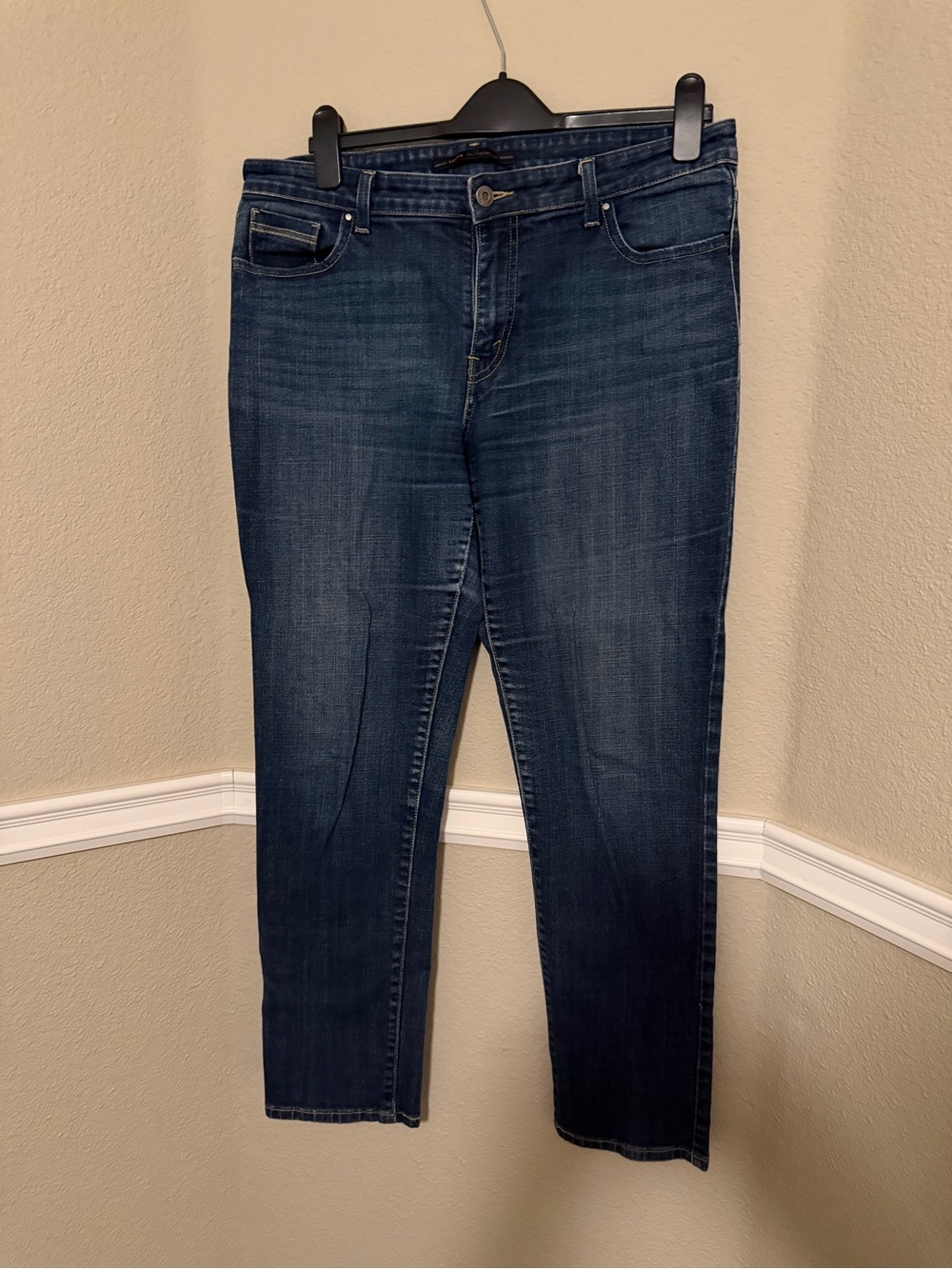 Levi's Dark Indigo straight leg Skinny Jeans